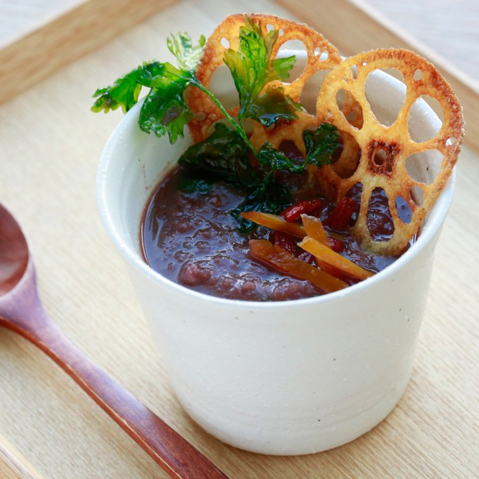 「11品目の食べる温スープ」（850円）