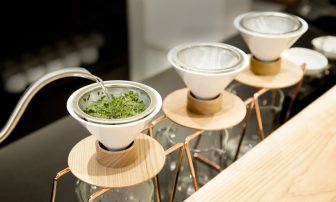 珍しい“シングルオリジン煎茶”が気になる！三軒茶屋にバリスタスタイルの日本茶専門店登場