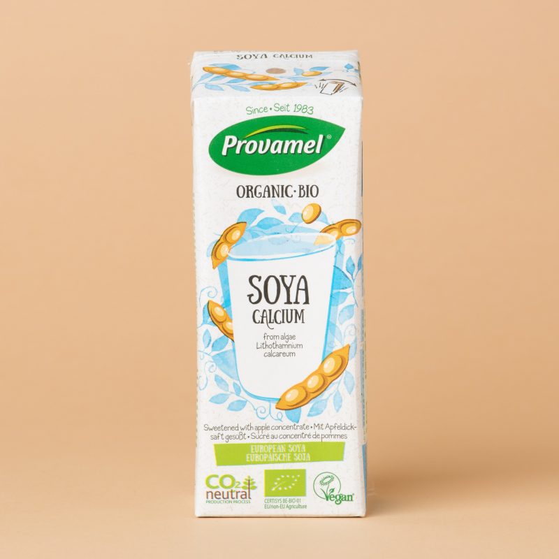 『プロヴァメル オーガニック豆乳飲料 プレーン 250ml』230円（税込）
