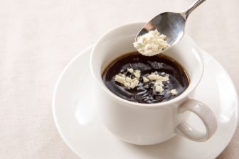 コロナ太り解消に！「緑茶コーヒー」など“飲むだけダイエット”4種を解説