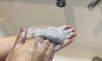 毛穴の汚れごっそり！『ディープクリア洗顔パウダー』の洗浄力のヒミツ