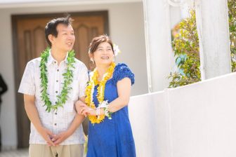 夫婦の愛を誓う「バウリニューアル」を”日本のハワイ”「スパリゾ－トハワイアンズ」で体験！