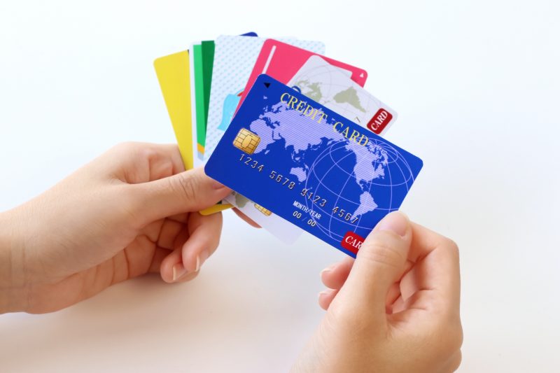マイルやポイントを貯めている人はカードの支払い方に注意が必要（Ph／photoAC）