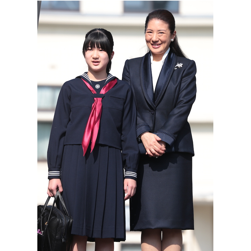 2014年3月、愛子さまと学習院初等科の卒業式に臨まれたと雅子さまと愛子さま