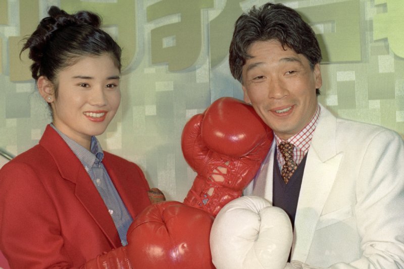 石田ひかりは『悪女（わる）』出演後、朝ドラにも抜擢。その年のNHK紅白歌合戦の司会に（写真は1992年、Ph／KYODO）