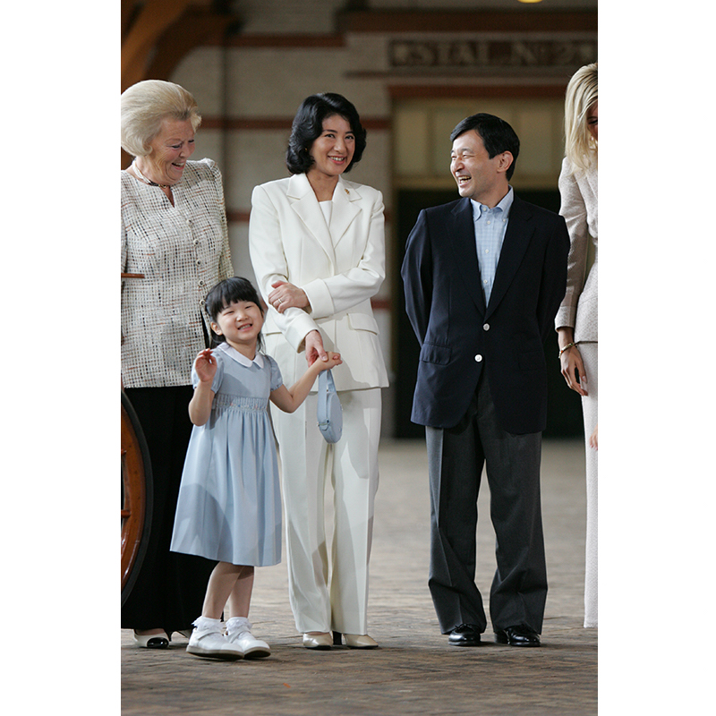 2006年8月、オランダのベアトリクス女王からの誘いで、オランダでご静養された際の天皇皇后両陛下と愛子さま