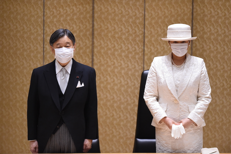 日本学士院第112回授賞式に出席される天皇皇后両陛下