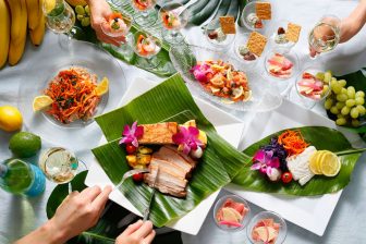 常夏の島ハワイを感じる「ハワイブッフェ」が開催！伝統料理やロコフードをたっぷり堪能