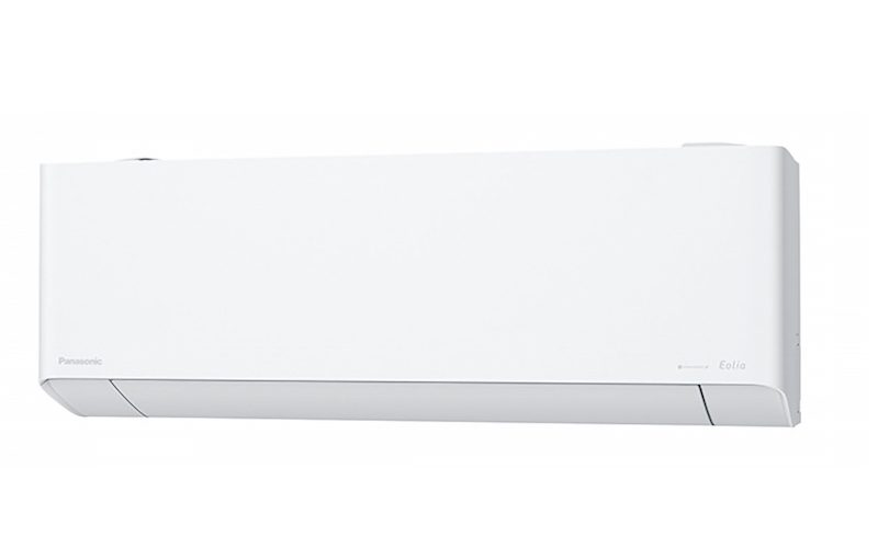 寝室用に設計されたエアコン。パナソニック『エオリア スリープ』シリーズ　一例：『エオリア スリープ CS-PX222D』約17万円（税込・本体価格）※2022年8月18日時点の実勢価格