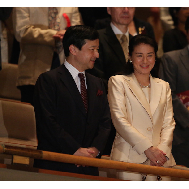 2012年10月、東京都千代田区の国立劇場を訪問された天皇皇后両陛下