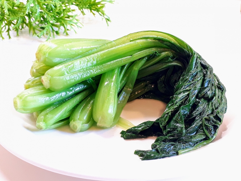 小松菜は固めに茹でて冷蔵保存してもOK（Ph／photoAC）