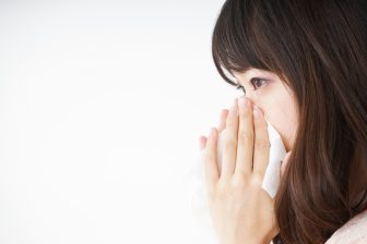 ついに花粉症シーズン！鼻水・鼻づまり解消に役立つ意外な食べ物とは？