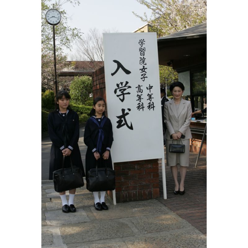 紀子さま、姉妹が桜の前で記念撮影（2007年4月6日、Ph／JMPA）