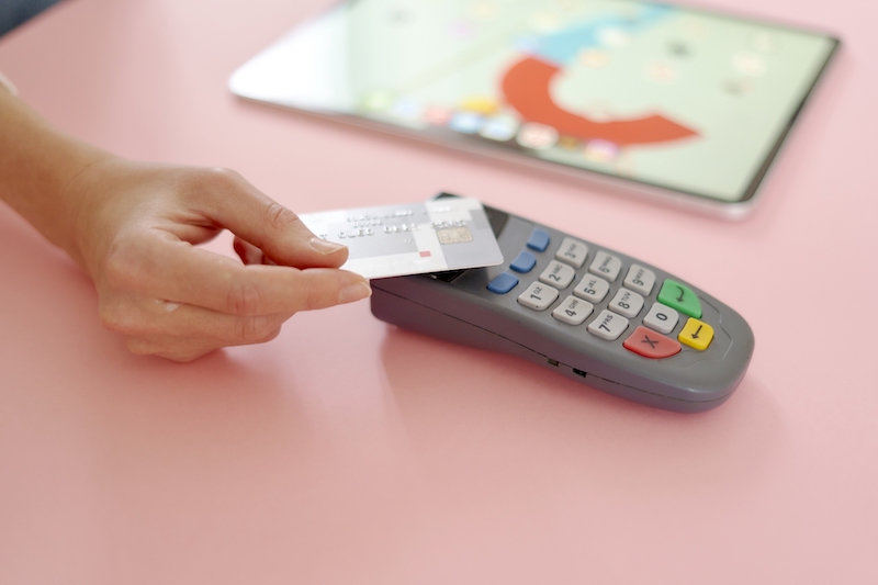 「三井住友カード(NL)」はVisaのタッチ決済、Mastercardコンタクトレスの支払いにお得に（Ph／photoAC）