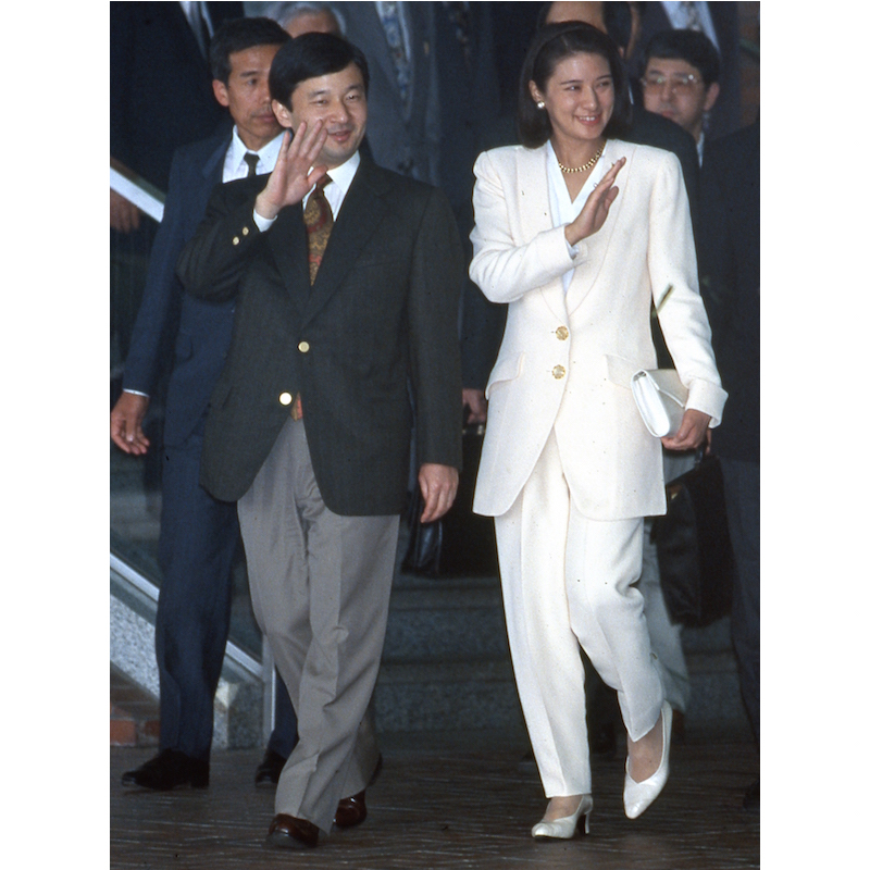1997年5月、東京駅を出発し、ご静養先の那須御用邸に向かう雅子さまと天皇陛下