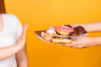 ダイエット中に甘い物が食べたくなったら…専門家が選ぶ満足感も得られる3つの食材