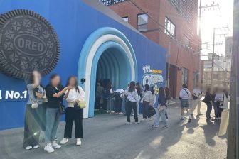 【現地リポート】韓国・ソウルの注目スポット「聖水洞」　カムジャタンの大行列店、ブームの先駆…
