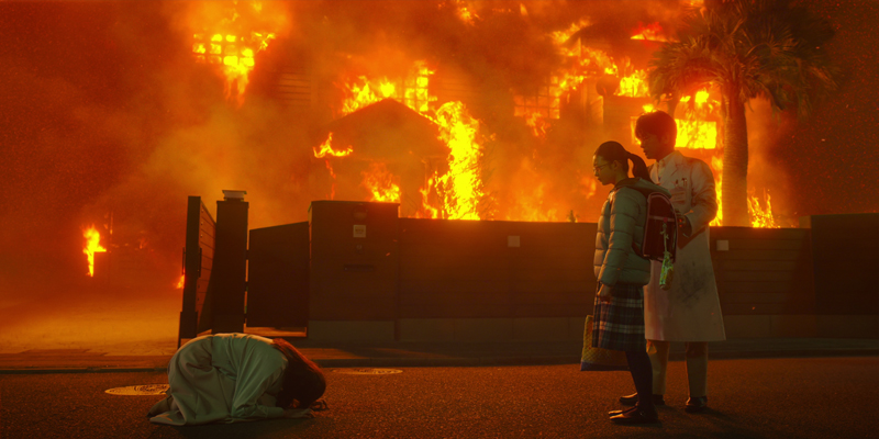 Netflixシリーズ「御手洗家、炎上する」場面写真