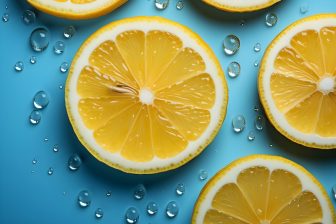 「レモン＋牛乳」は専門家も推奨！カルシウムを吸収しやすくするキレート作用とは？