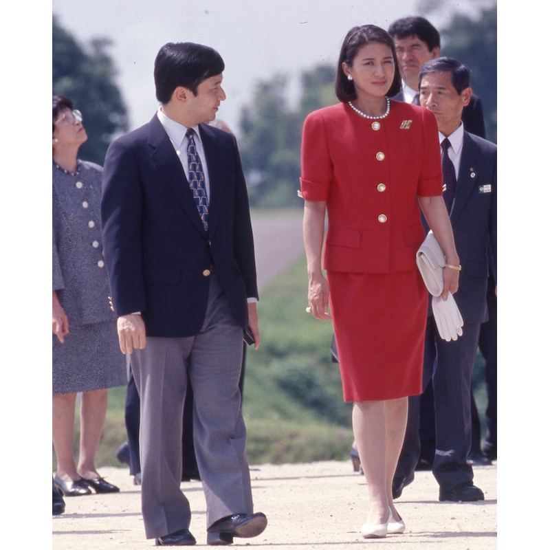 1996年7月、佐賀県各地をご訪問の雅子さまと天皇陛下