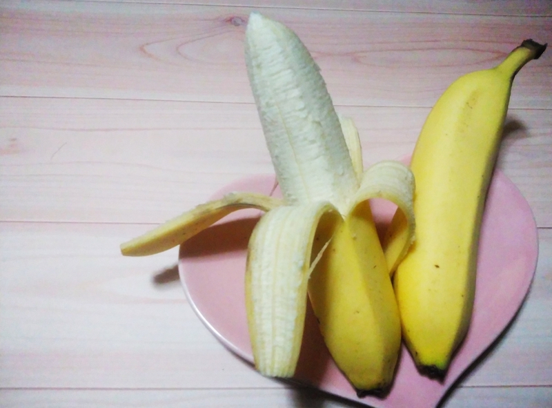 バナナは朝に1本と、1日のどこかでもう1本食べればOK（Ph／photoAC）