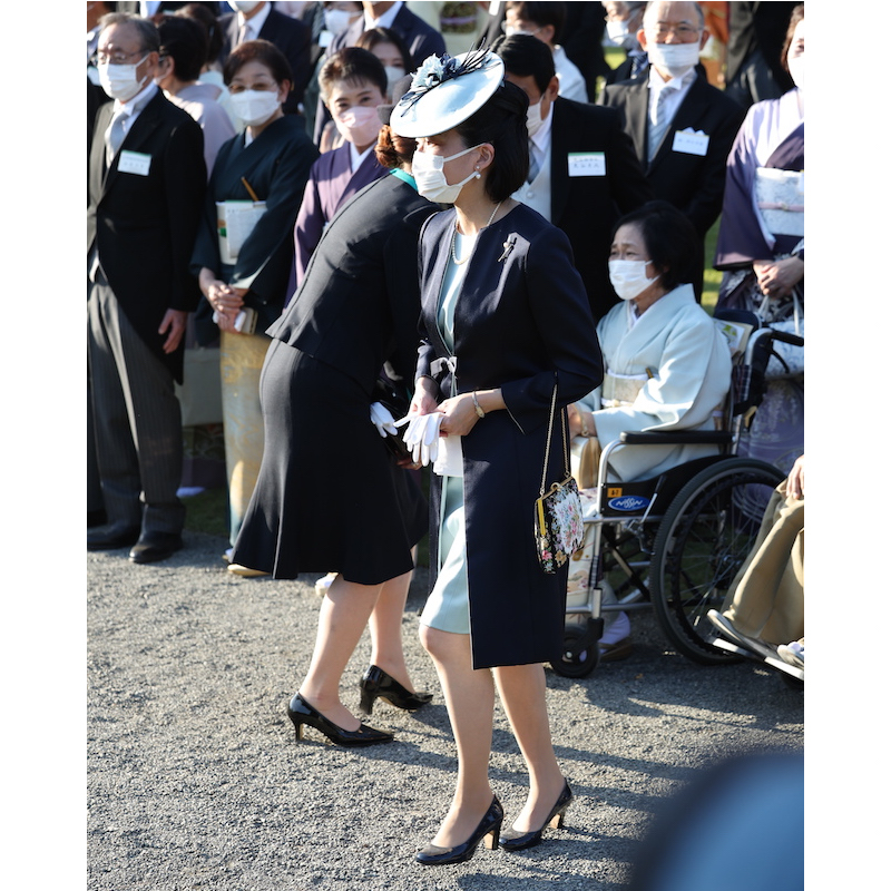 三笠宮彬子さまは帽子が特徴的なバイカラーのお召しものでご出席（2023年11月2日、Ph／JMPA）