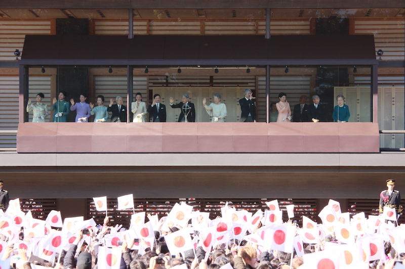 2009年1月の一般参賀は、2006年にも着用されたローブ・モンタントを着回しされた雅子さまと天皇陛下