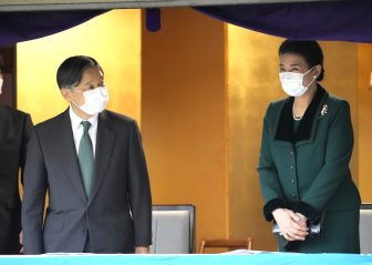 皇后雅子さま、25年以上ご愛用のグリーンのアンサンブルで武道大会を初観戦