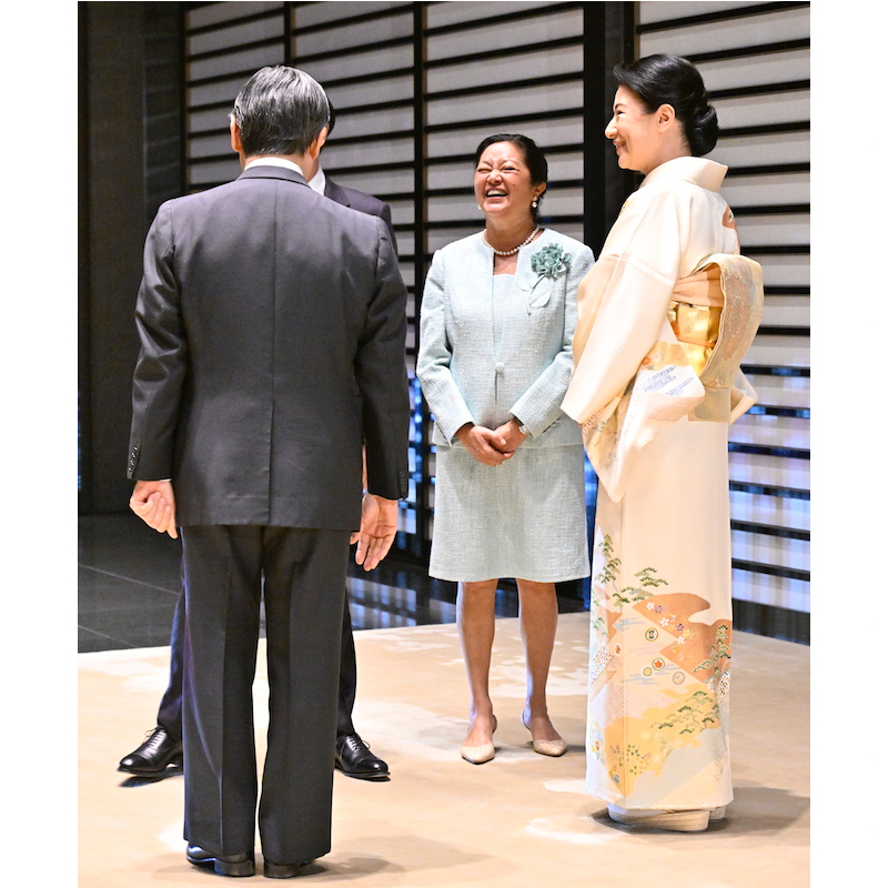 日本ASEAN（東南アジア諸国連合）友好協力50周年特別首脳会議に出席の各国首脳夫妻を招いた茶会をご開催の天皇皇后両陛下