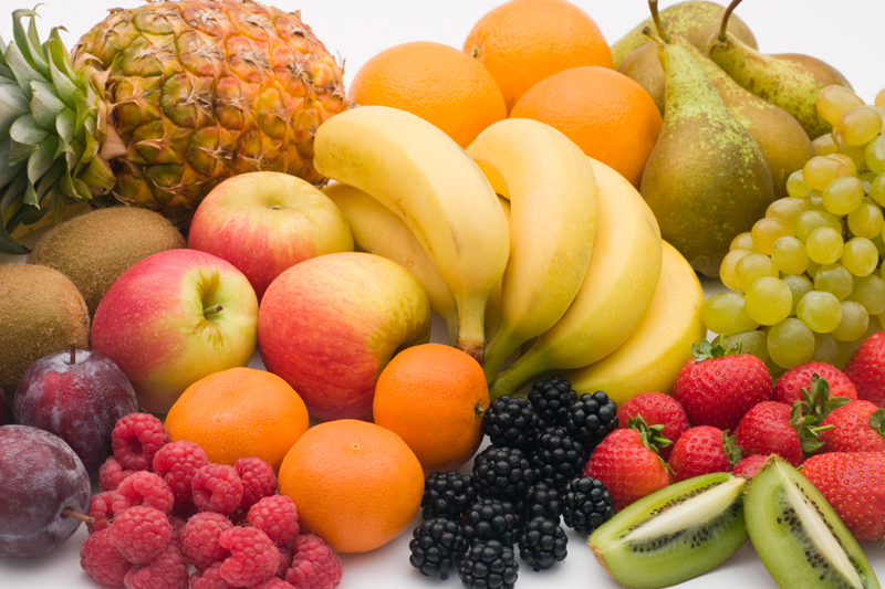 果物には糖質の一種である「果糖」が豊富に含まれているけど…（Ph／イメージマート）