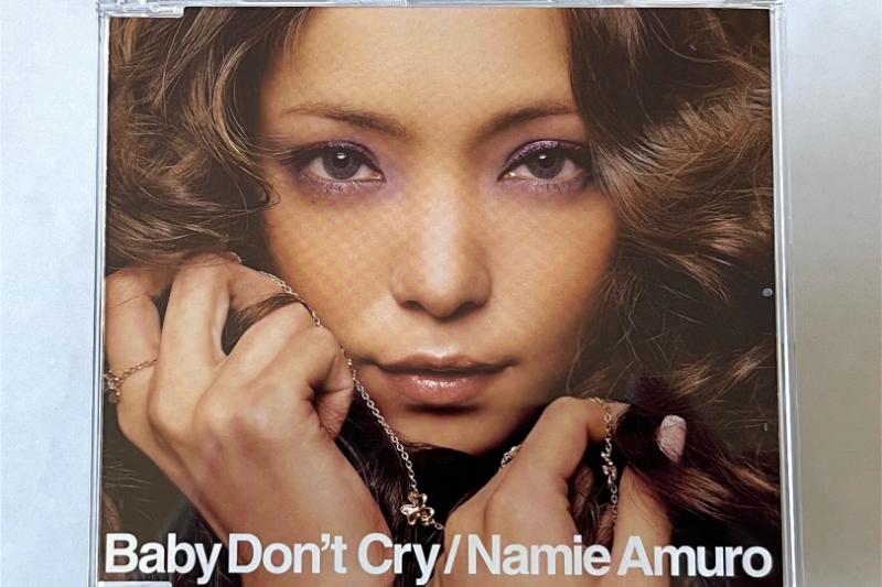32枚目シングル『Baby Don't Cry』はドラマ『ヒミツの花園』（関西テレビ・フジテレビ系、2007年）の主題歌としてヒット