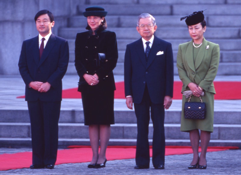 1992年11月、中国の江沢民国家主席の歓迎行事にご出席の天皇皇后両陛下