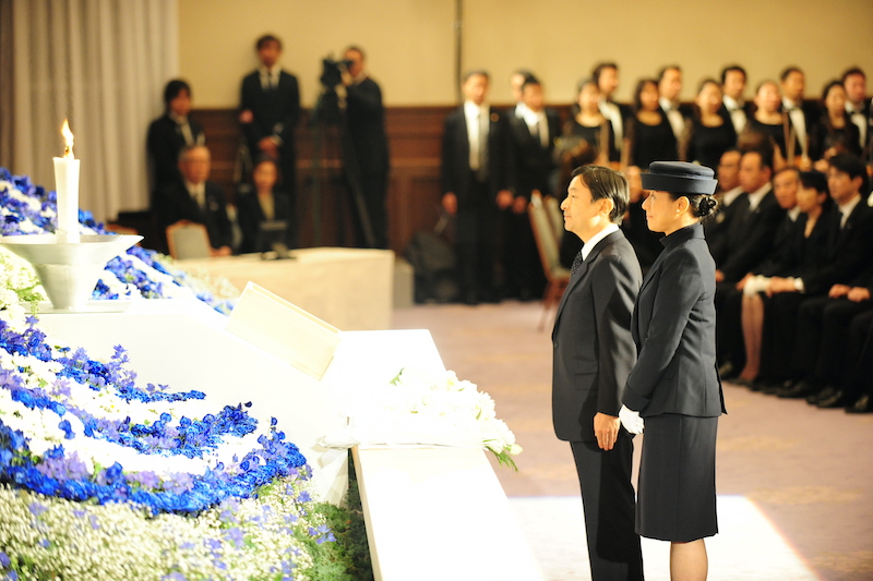 阪神・淡路大震災15周年追悼式典にご出席（2010年1月17日、Ph／JMPA）