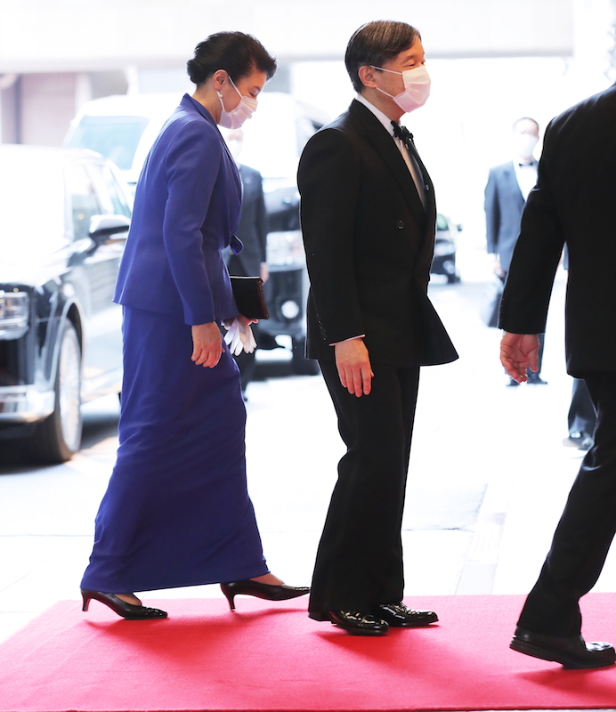 2022年4月、「日本国際賞」の授賞式に出席された雅子さまと天皇陛下