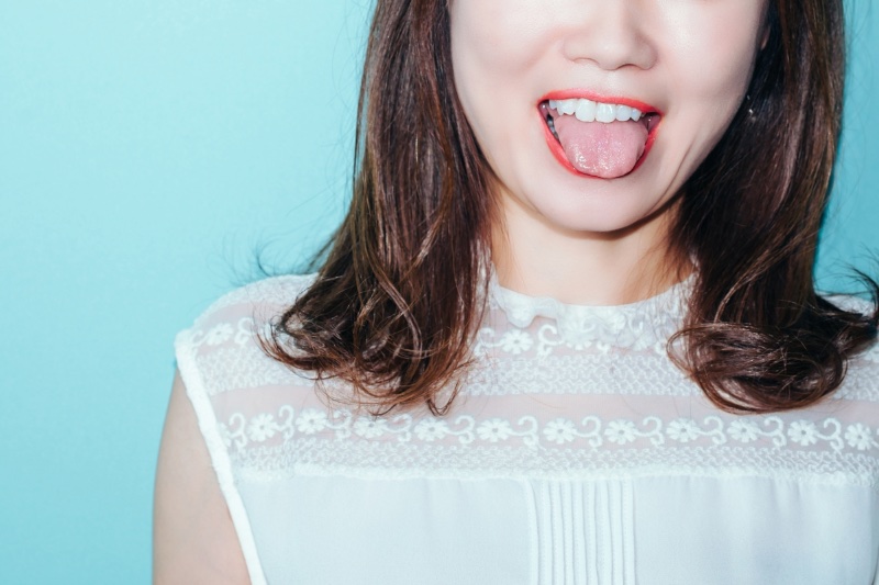 舌の不調は更年期に起こりやすい